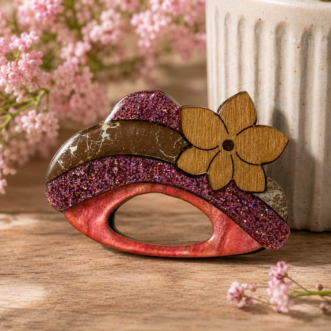 Flower Hills - Dual Layer Glasses Brooch