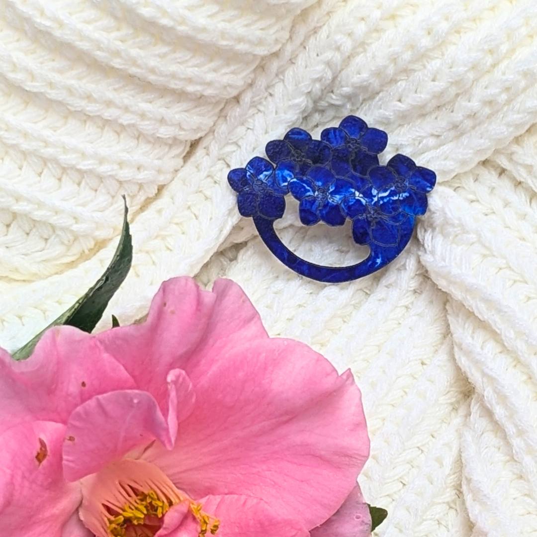 Forget Me Not Glasses Brooch