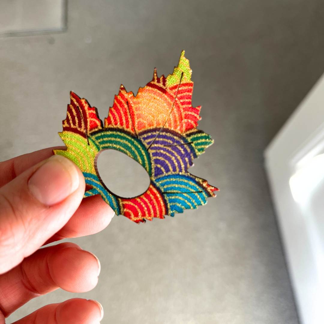 Autumn Leaf Glasses Brooch (4 Colors)