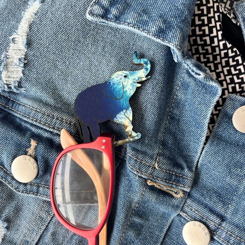 Elephant Glasses Brooch (8 Colors)