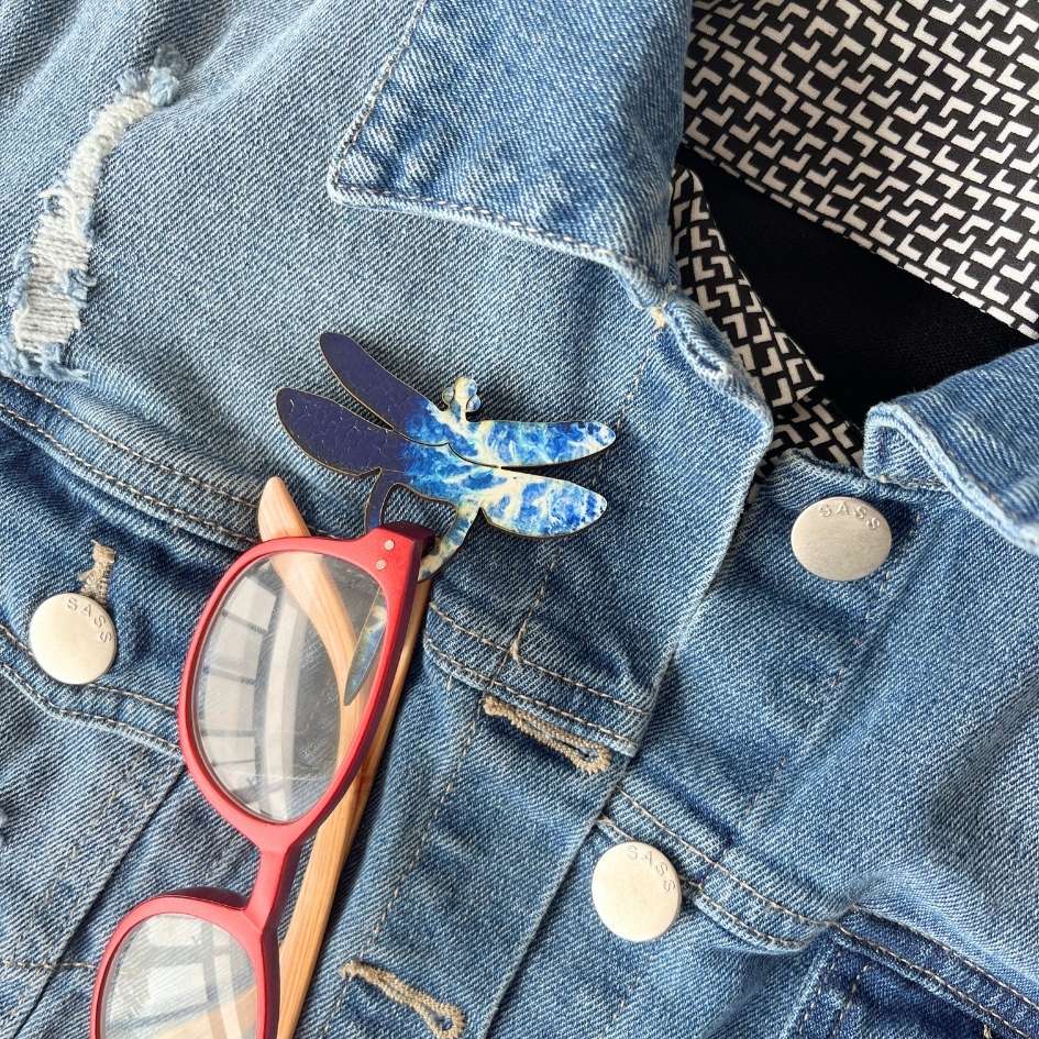 Dragonfly Glasses Brooch (8 Colors)