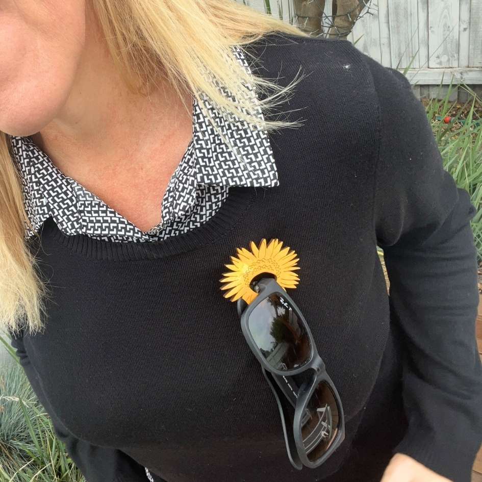 Sunflower Glasses Brooch
