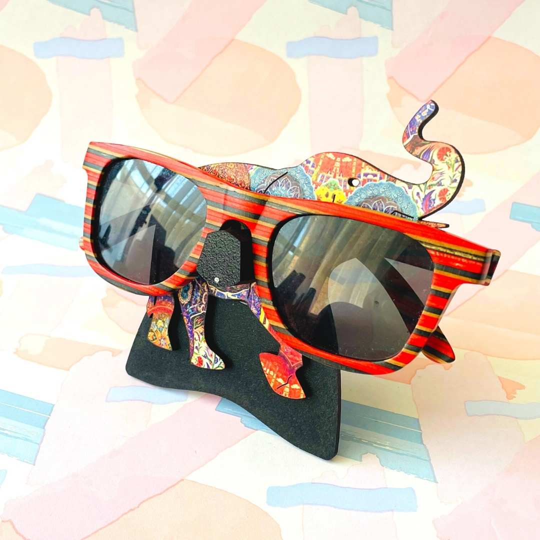 Elephant Glasses Stand