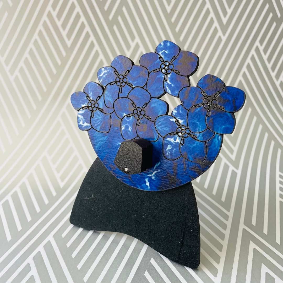 Forget Me Not Glasses Stand