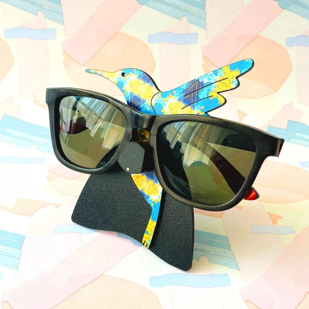 Hummingbird Glasses Stand