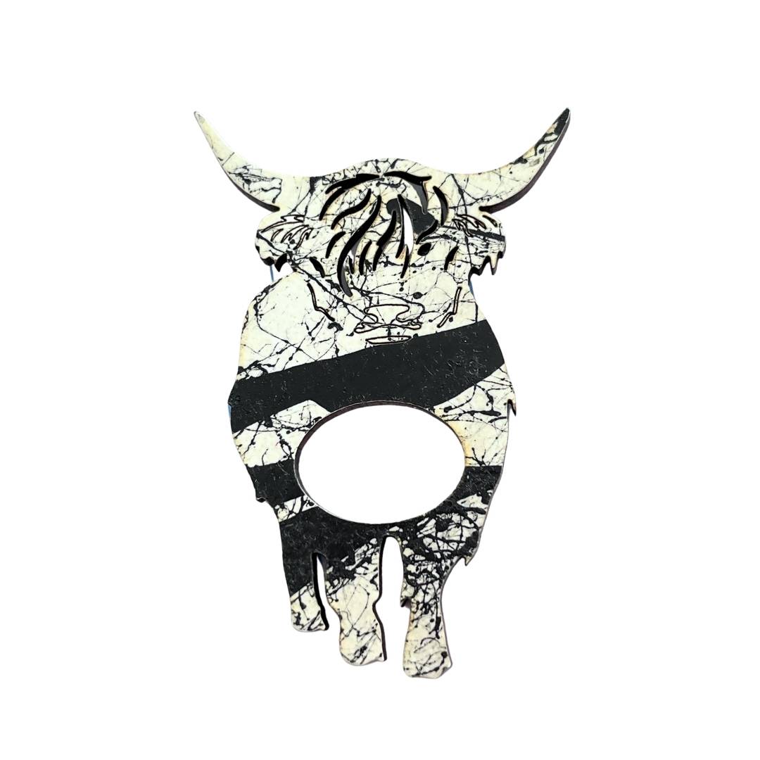 Highland Cow Glasses Brooch (8 Colors)