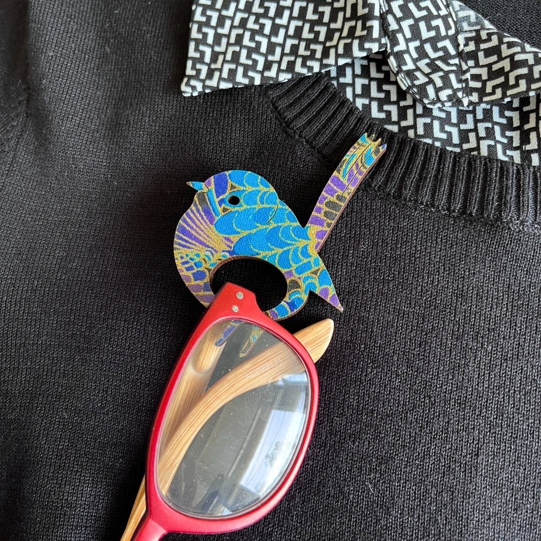 Blue Wren Glasses Brooch (9 Colors)