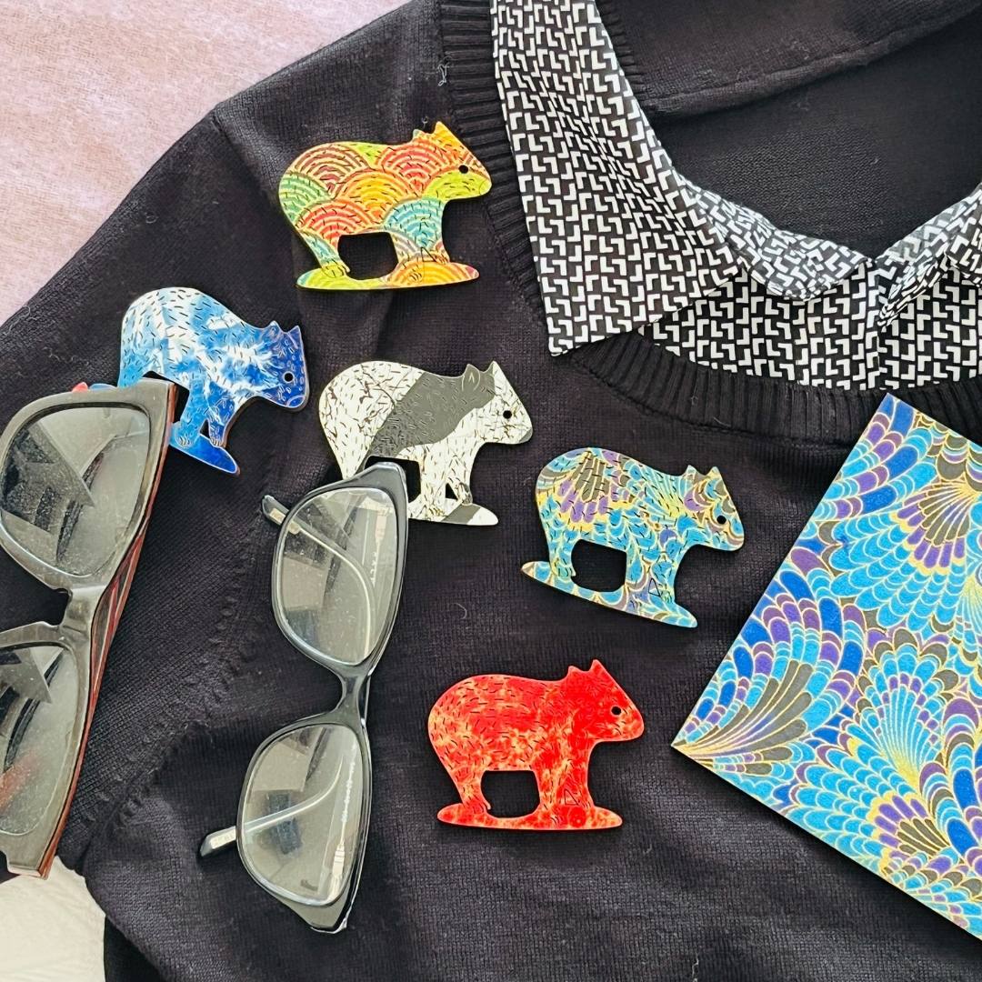 Wombat Glasses Brooch (5 Colors)