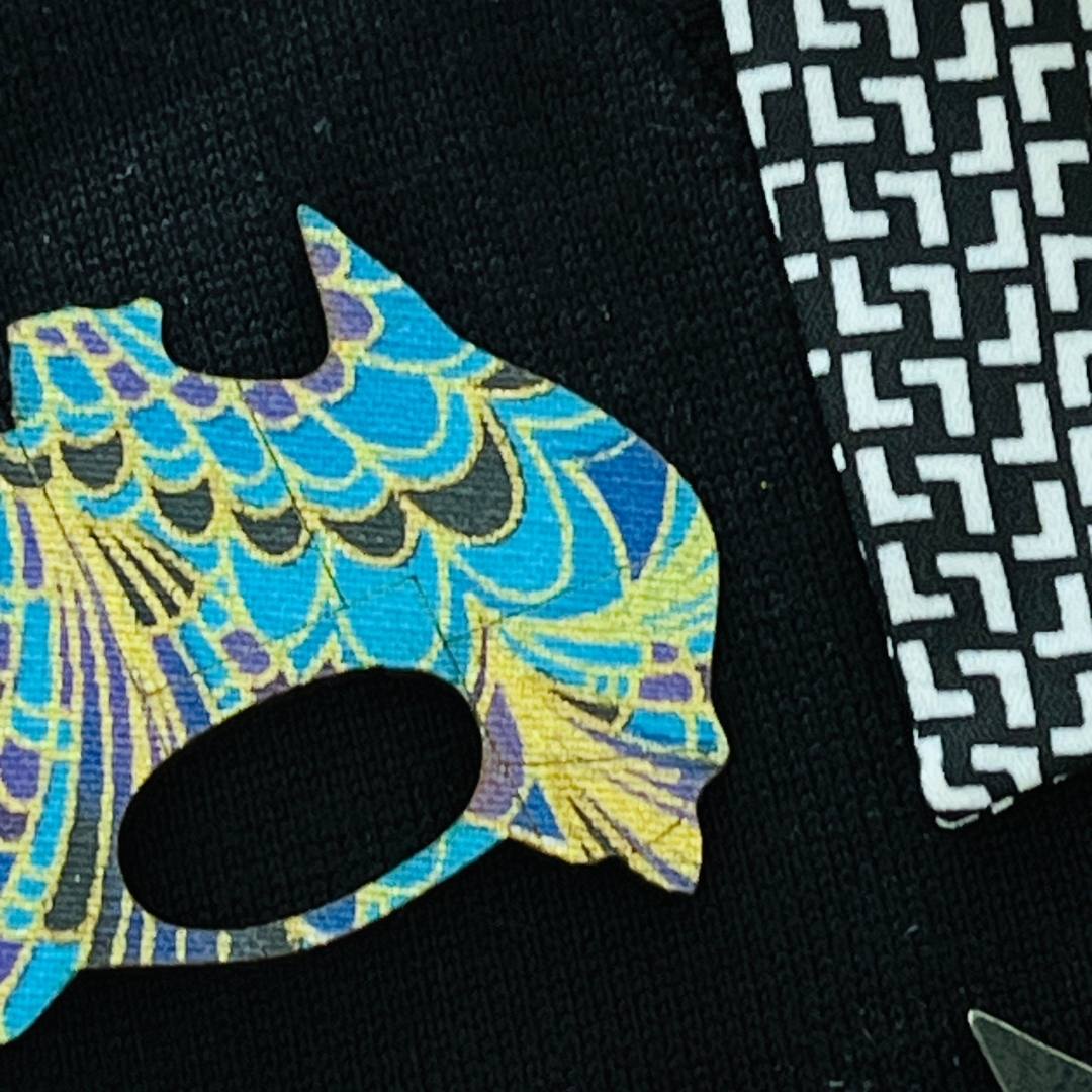 Australia Glasses Brooch (5 Colors)