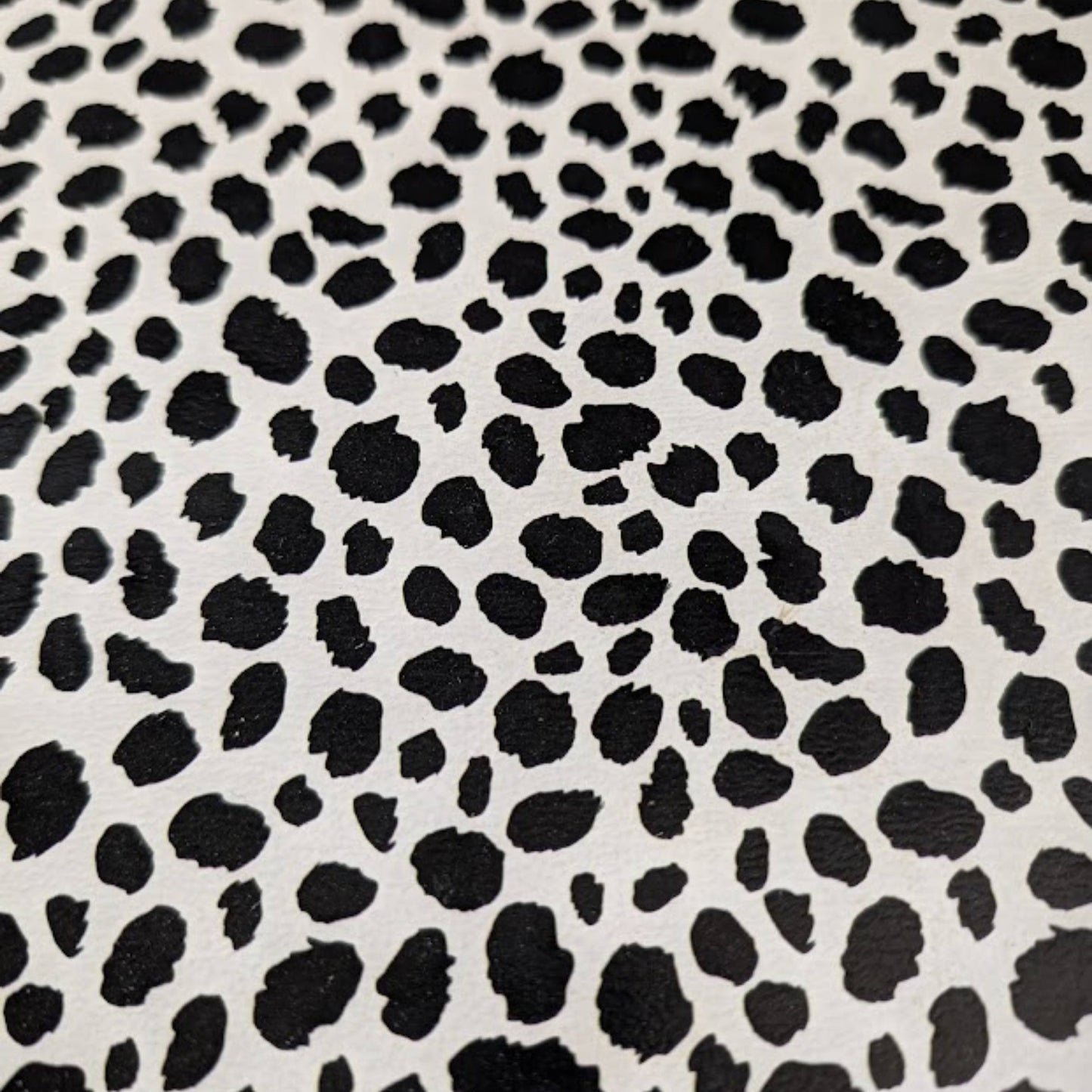 Rooster Scarf Pin (Black & White Spot)