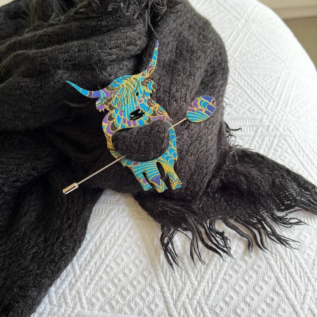 Highland Cow Scarf Pin (5 Colors)