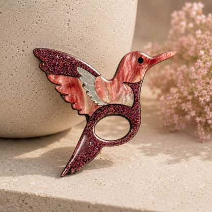 Hummingbird - Dual Layer Glasses Brooch