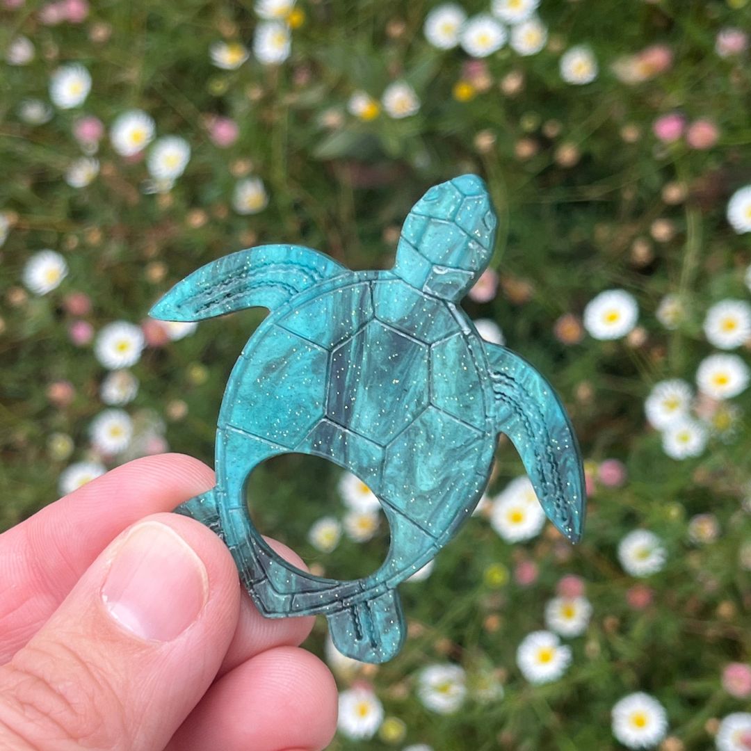 Turtle Glasses Brooch (5 Colors)