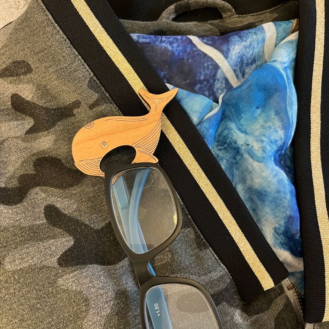 Whale Glasses Brooch