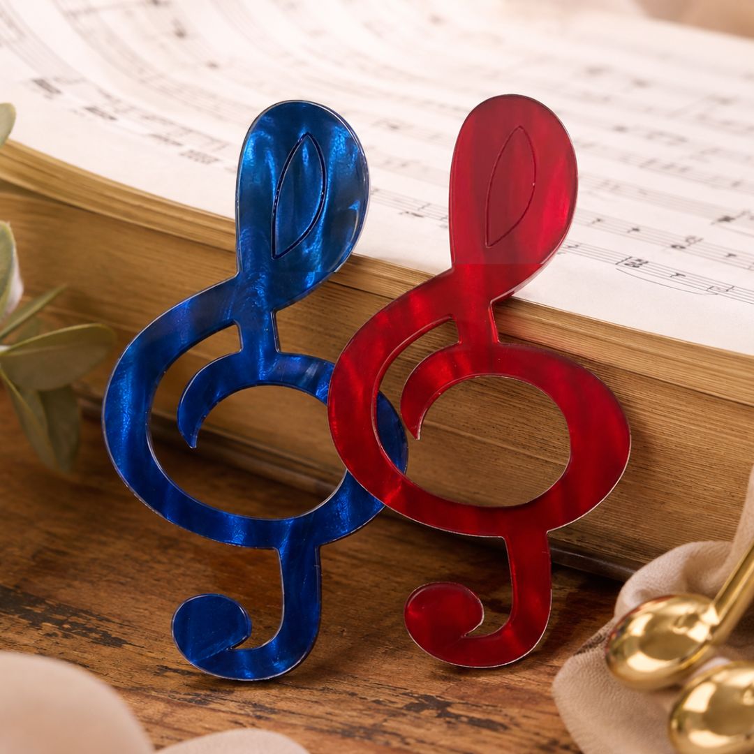 Treble Clef Glasses Brooch • Multiple Colours