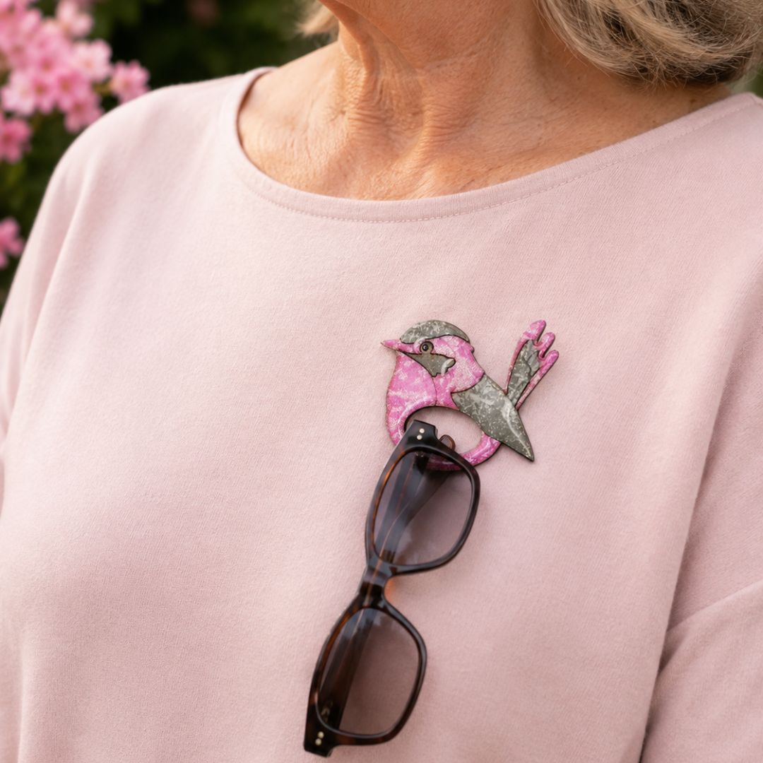 Pink Wren - Dual Layer Glasses Brooch