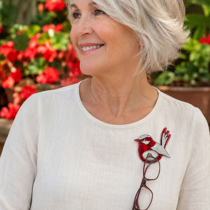 Red Wren - Dual Layer Glasses Brooch