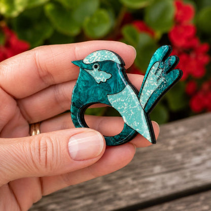 Turquoise Wren - Dual Layer Glasses Brooch