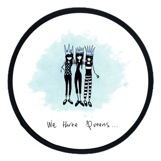 Folding Fan • We three queens
