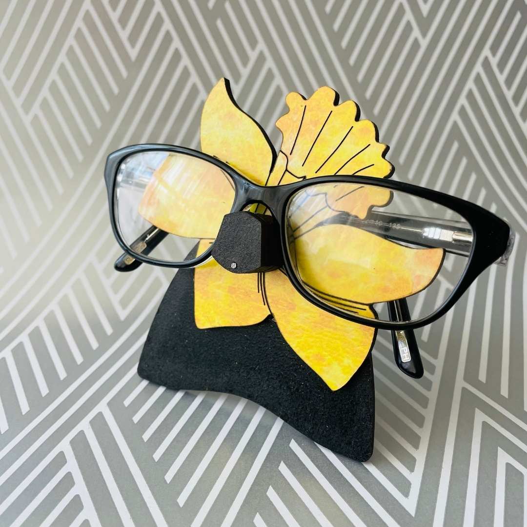 Daffodil Glasses Stand