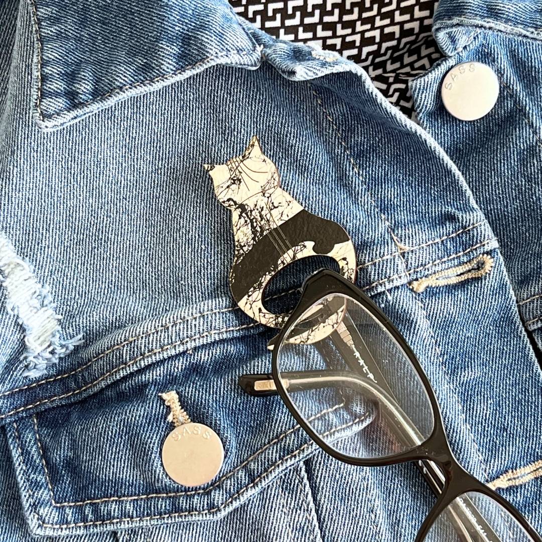 Attitude Cat Glasses Brooch (10 Colors)