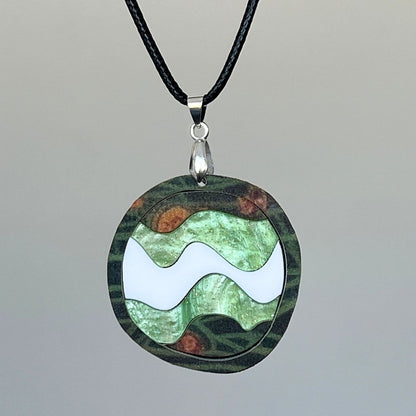 Green 'Echo' Pendant (FREE Brooch)