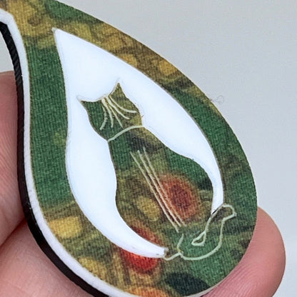 Green 'Rain Cat' Pendant (FREE Brooch)