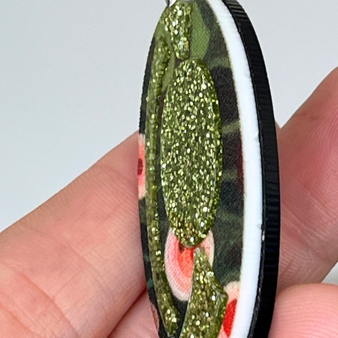 Green 'Ruby' Pendant (FREE Brooch)
