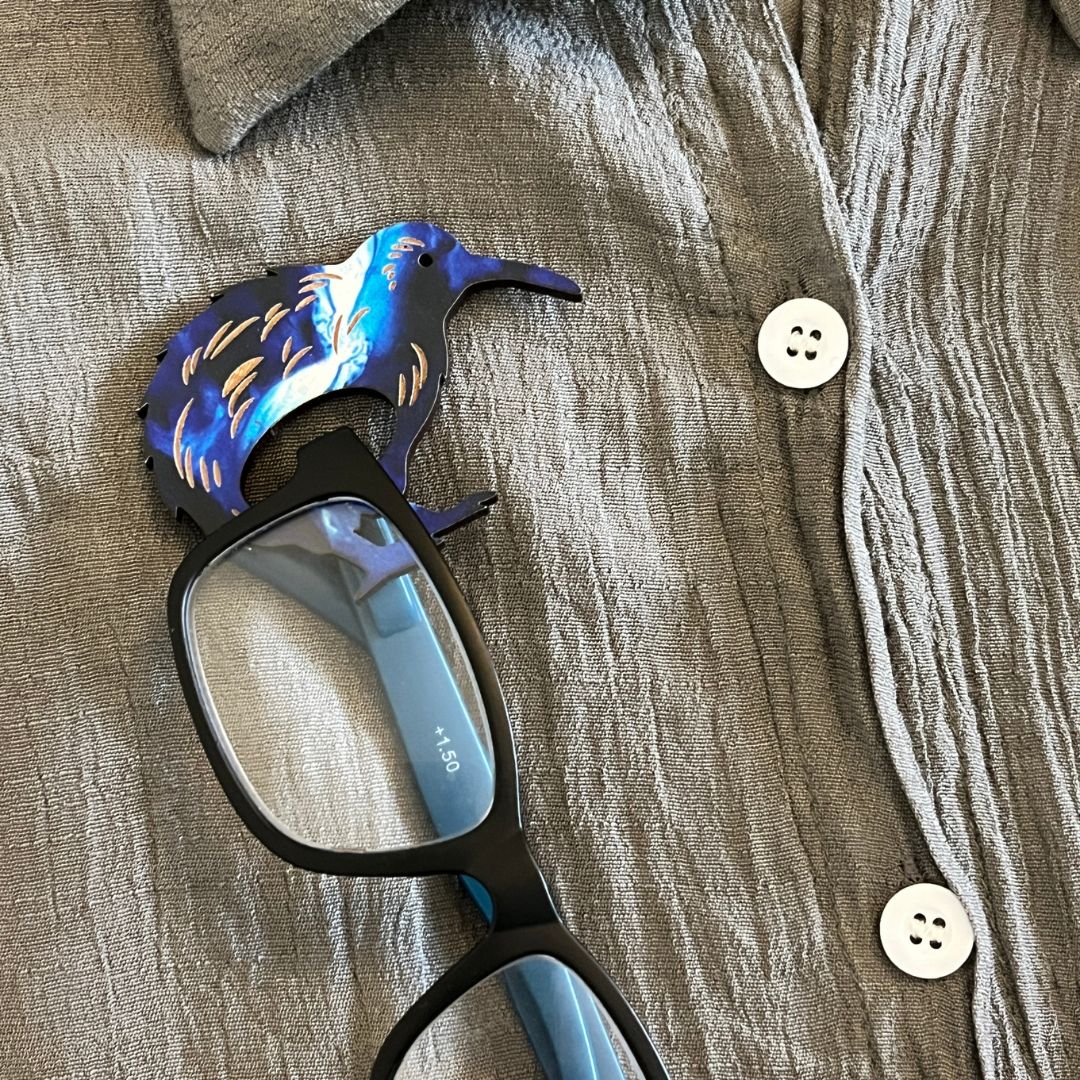 Kiwi Glasses Brooch (4 Colors)