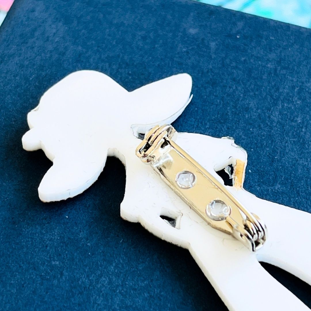 Pink 'Teardrop Elephant' Pendant (FREE Brooch)