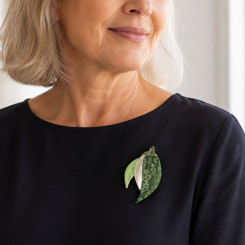 'Gum Leaves' Magnetic Brooch