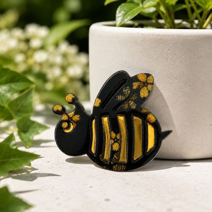 'Bee' Magnetic Brooch