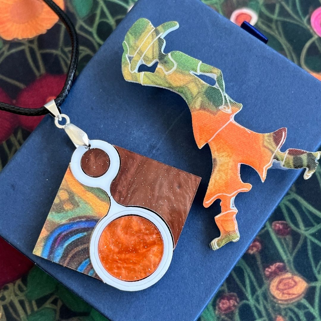 Orange 'Jade' Pendant (FREE Brooch)