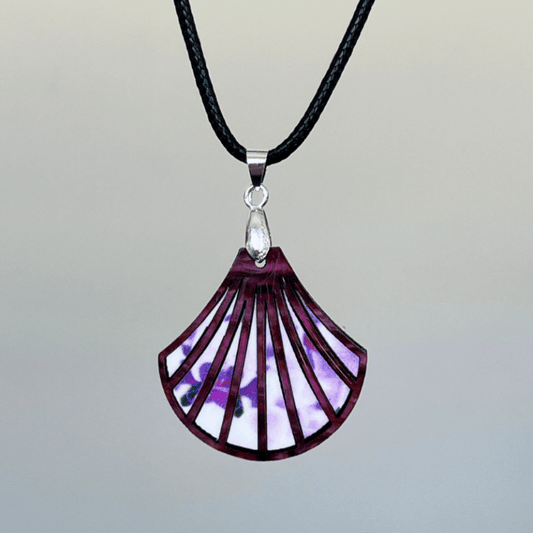 Pink 'Tilly' Pendant (FREE Brooch)