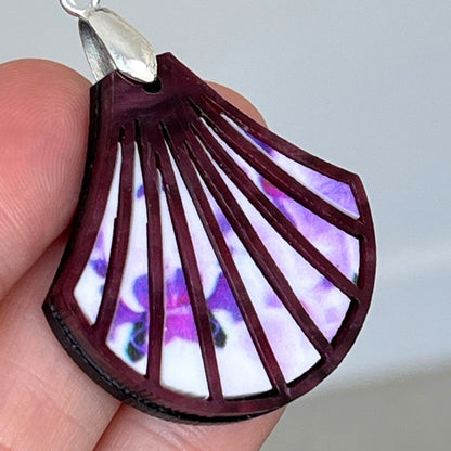 Pink 'Tilly' Pendant (FREE Brooch)