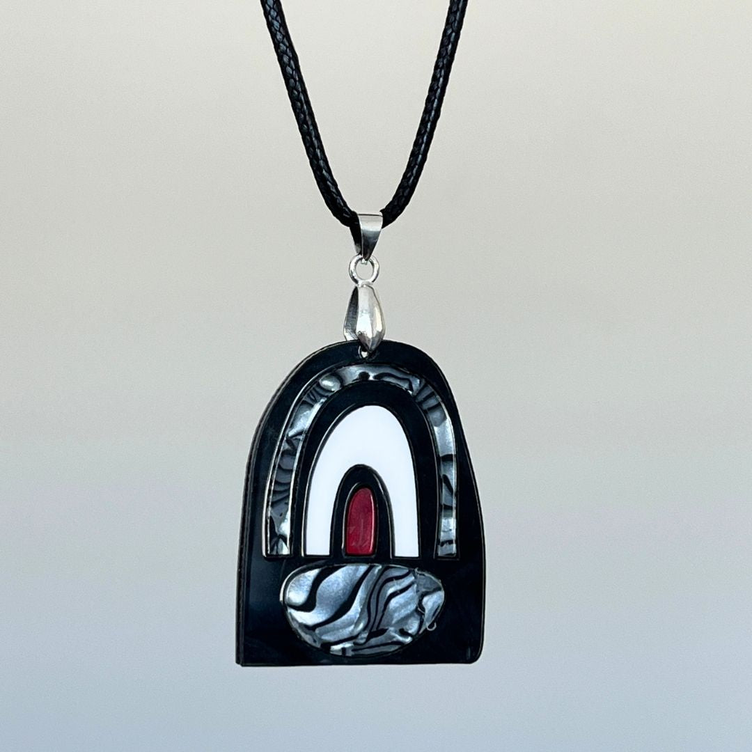 Red & Black 'Tara' Pendant (FREE Brooch)