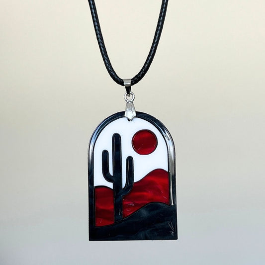 Red & Black 'Skye' Pendant (FREE Brooch)