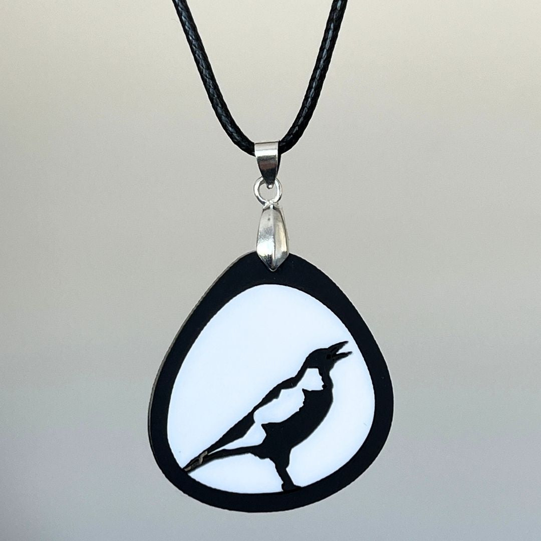 Black & White 'Magpie' Pendant (FREE Brooch)