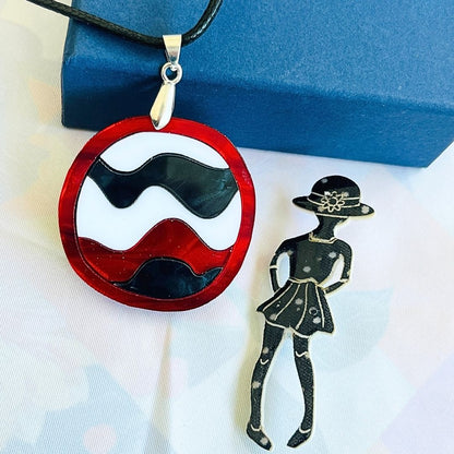 Red & Black 'Echo' Pendant (FREE Brooch)
