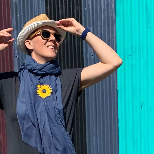 Sunflower Scarf Pin (2 Colors)
