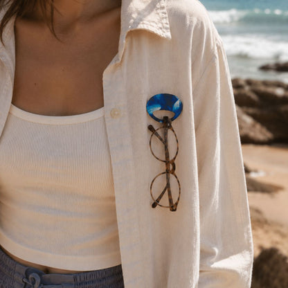Pebble Glasses Brooch (5 Colours)